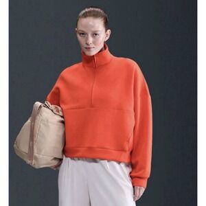 Nike Women's 24.7 Sweatshirt